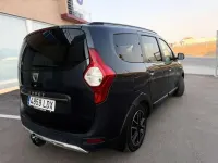 Usado Dacia Lodgy Comfort 116 CV (85 kW) 2020 Negro Monovolumen