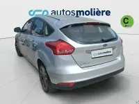 Usado Ford Focus Trend+ 125 CV (91 kW) 2018 Gris Berlina