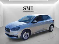 Usado Skoda Fabia Selection 95 CV (69 kW) 2024 Gris Utilitario