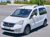 Usado Peugeot Partner Tepee Active 100 CV (73 kW) 2016 Blanco Monovolumen