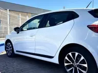 Usado Renault Clio Intens 91 CV (66 kW) 2023 Blanco Utilitario
