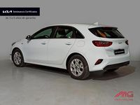 Usado Kia Ceed 100 CV (73 kW) 2024 Blanco Utilitario