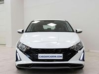 Usado Hyundai i20 101 CV (74 kW) 2024 Blanco Utilitario