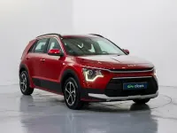 Usado Kia Niro 129 CV (94 kW) 2025 Rojo SUV