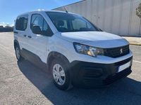 Usado Peugeot Rifter Access 100 CV (73 kW) 2020 Blanco Monovolumen