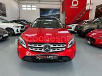Usado Mercedes GLA180 122 CV (89 kW) 2019 Rojo SUV