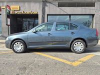 Usado Skoda Octavia 105 CV (77 kW) 2005 Gris / plata Berlina