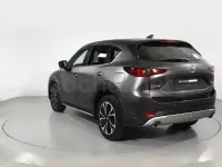 Usado Mazda CX-5 Newground 165 CV (121 kW) 2022 Gris / plata SUV