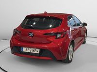 Usado Toyota Corolla Active 140 CV (102 kW) 2024 Blanco Berlina