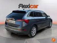Usado Skoda Scala Ambition 150 CV (110 kW) 2021 Gris Utilitario