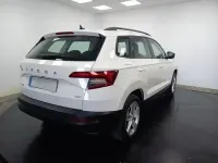 Usado Skoda Karoq Ambition 150 CV (110 kW) 2020 Blanco SUV