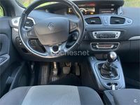 Usado Renault Scénic III 95 CV (69 kW) 2016 Negro Monovolumen