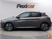 Usado Peugeot 208 Allure 101 CV (74 kW) 2023 Gris Utilitario