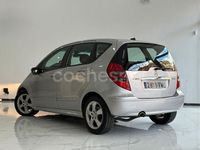 Usado Mercedes A180 Avantgarde 109 CV (80 kW) 2007 Gris / plata Monovolumen