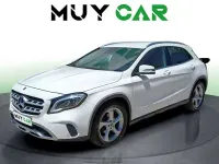 Usado Mercedes GLA180 122 CV (89 kW) 2019 Blanco SUV