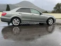 Usado Mercedes E220 Elegance 170 CV (125 kW) 2009 Gris / plata Berlina