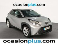 Usado Toyota Aygo Play 72 CV (52 kW) 2024 Gris Utilitario