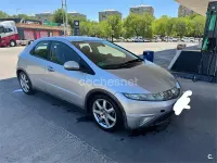 Usado Honda Civic Comfort 140 CV (102 kW) 2007 Gris / plata Berlina