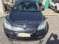 Usado Renault Mégane Authentique 90 CV (66 kW) 2012 Gris / plata Berlina