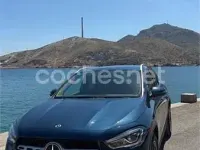 Usado Mercedes GLA200 136 CV (100 kW) 2019 Azul SUV