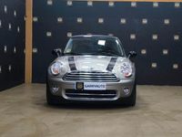 Usado Mini Cooper D 110 CV (80 kW) 2010 Beige Utilitario