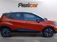 Usado Renault Captur Intens 90 CV (66 kW) 2016 Naranja SUV
