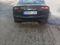 Usado Kia Stinger GT-Line 200 CV (147 kW) 2019 Negro Utilitario