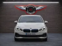 Usado BMW 225 Active Tourer iPerformance 224 CV (164 kW) 2019 Blanco Monovolumen