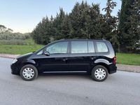 Usado VW Touran Edition 105 CV (77 kW) 2008 Negro Monovolumen