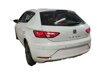 Usado Seat Leon Style 130 CV (95 kW) 2019 Blanco Utilitario