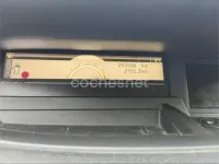 Usado Renault Scenic E-Tech 105 CV (77 kW) 2010 Beige Monovolumen