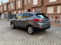 Usado Hyundai ix35 115 CV (84 kW) 2013 Gris / plata SUV