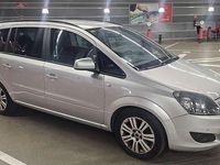 Usado Opel Zafira Family 125 CV (91 kW) 2012 Gris Monovolumen