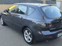 Usado Mazda 3 Sportive 110 CV (80 kW) 2006 Gris / plata Berlina