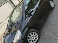 Usado Honda Jazz ES 83 CV (61 kW) 2006 Negro Utilitario