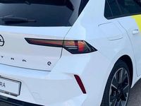 Usado Opel Astra 114 kW (156 CV) 2023 Arktis white Berlina