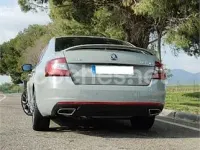 Usado Skoda Octavia RS 245 CV (180 kW) 2019 Gris / plata Berlina