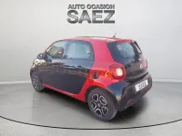 Usado Smart ForFour Prime 90 CV (66 kW) 2017 Negro Utilitario