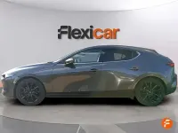 Usado Mazda 3 122 CV (89 kW) 2021 Gris / plata Berlina