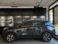 Usado Kia Sportage 132 CV (97 kW) 2019 Gris / plata SUV