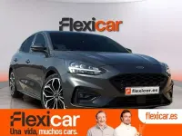 Usado Ford Focus ST-Line 125 CV (91 kW) 2019 Gris Utilitario