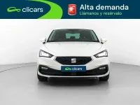 Usado Seat Leon Style 110 CV (80 kW) 2021 Blanco Berlina