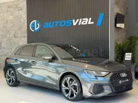 Usado Audi A3 S-Line 150 CV (110 kW) 2021 Gris / plata Berlina