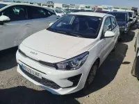 Usado Kia Rio 101 CV (74 kW) 2022 Blanco Utilitario