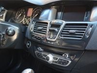 Usado Renault Laguna III Expression 140 CV (102 kW) 2010 Gris / plata Berlina