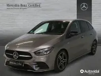Usado Mercedes B200 150 CV (110 kW) 2022 Gris montaña Utilitario