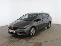 Usado Opel Astra Elegance 145 CV (106 kW) 2021 Gris Familiar