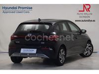 Usado Hyundai i20 100 CV (73 kW) 2024 Phantom black (perlado) Utilitario