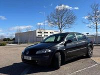 Usado Renault Mégane II Expression 80 CV (58 kW) 2005 Rojo Berlina