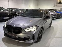 Usado BMW 118 M Sport 136 CV (100 kW) 2024 Gris / plata Utilitario